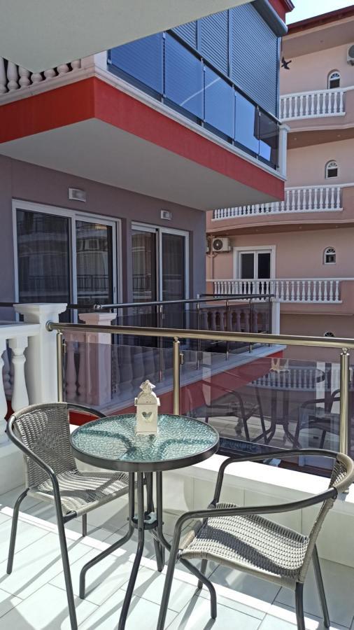 Bella Luxury Suite II Paralía Buitenkant foto